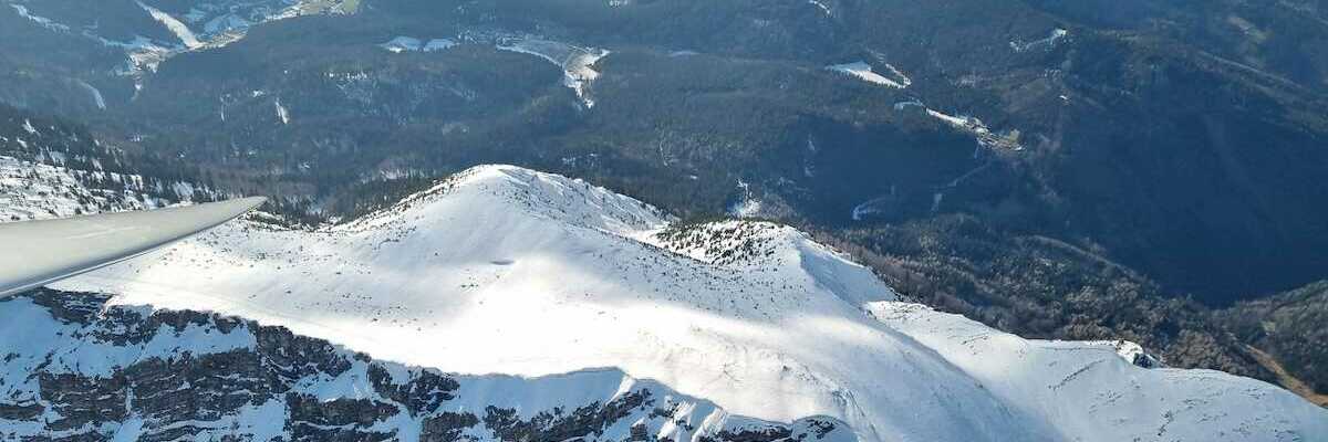 Flugwegposition um 15:49:33: Aufgenommen in der Nähe von Gemeinde Mitterbach am Erlaufsee, Österreich in 2150 Meter